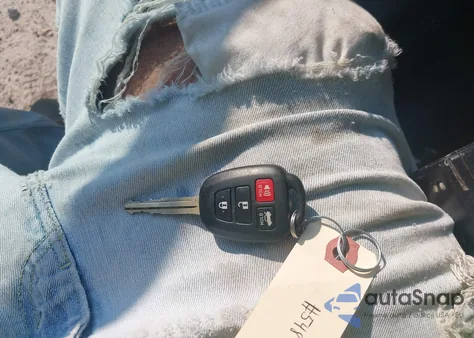 2015 Toyota Corolla L from USA, damaged, VIN 2T1BURHE2FC466021